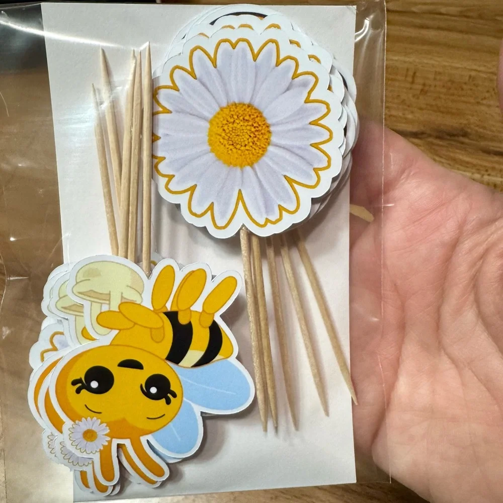 Bee-Themed Birthday Cupcake Toppers